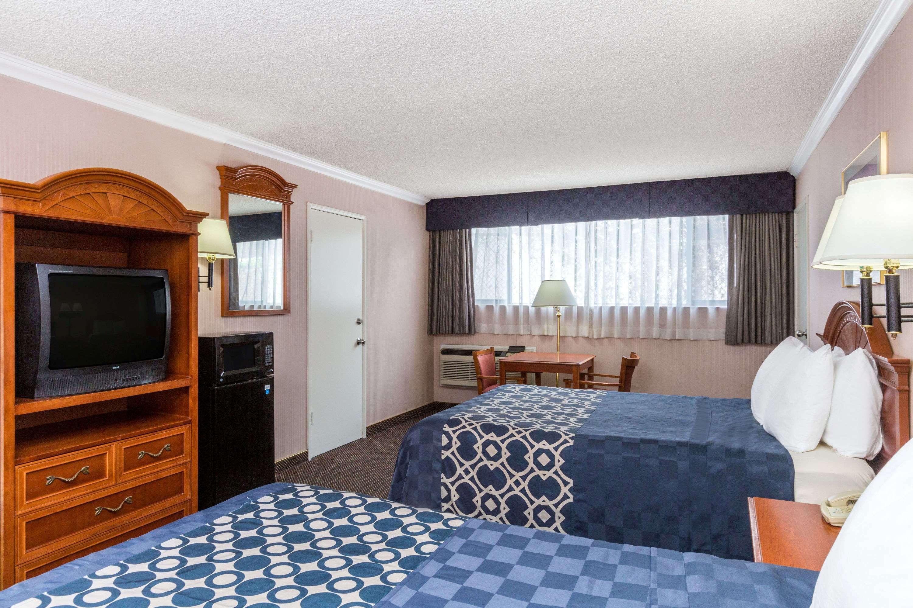 Days Inn By Wyndham Los Angeles Lax/Venicebch/Marina Delray Inglewood Exterior foto