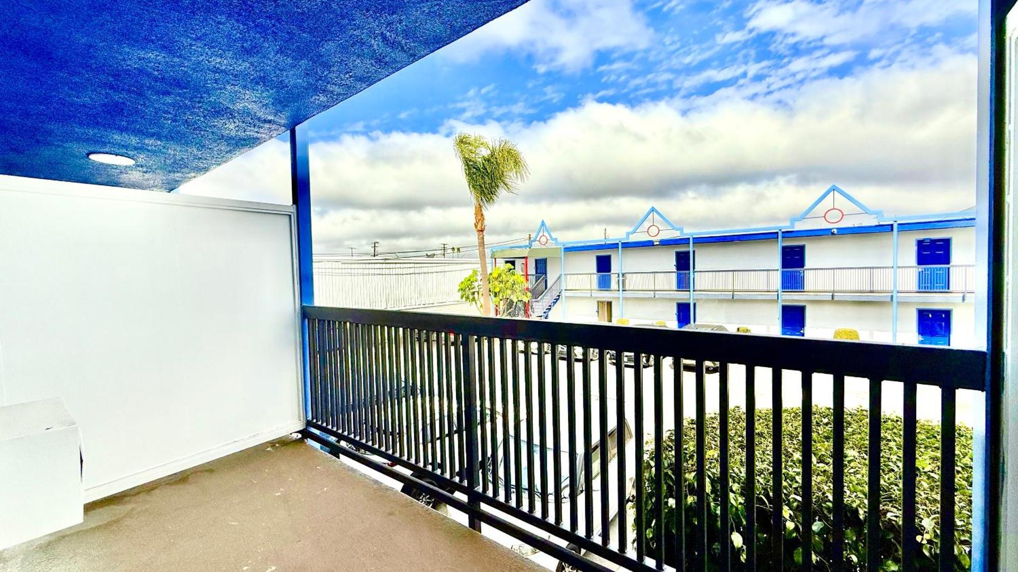 Days Inn By Wyndham Los Angeles Lax/Venicebch/Marina Delray Inglewood Exterior foto